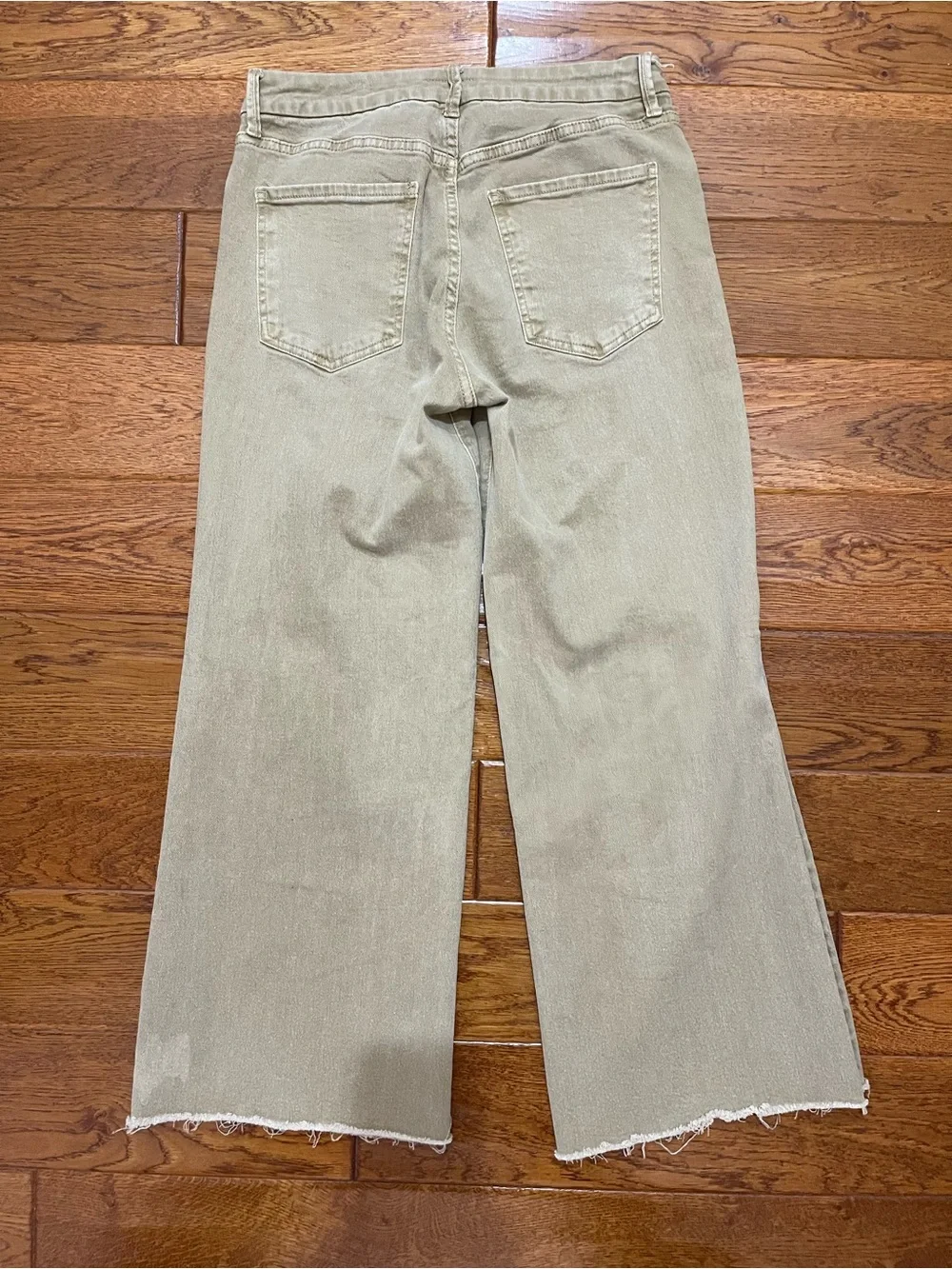 Kut From The Kloth - Meg High Rise Wide Leg - Khaki - Size 6 - Picture 3 of 3